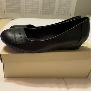 Black low wedges
